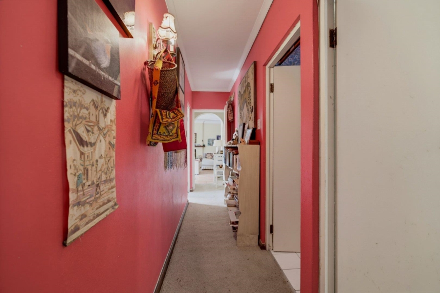 2 Bedroom Property for Sale in Newlands Western Cape